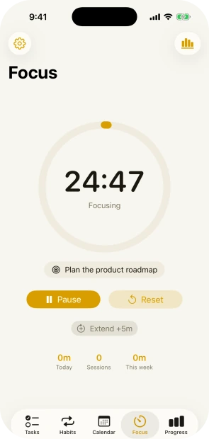 Goaldyn's focus timer mid-session, counting down with pause, reset, and extend controls.